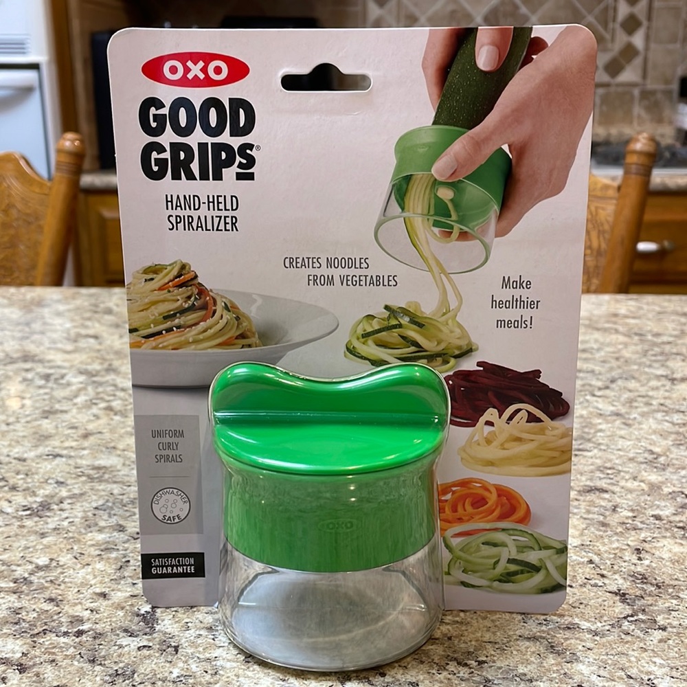 OXO Good Grips Hand Held Spiralizer. NEW! Make Veggies into Noodles